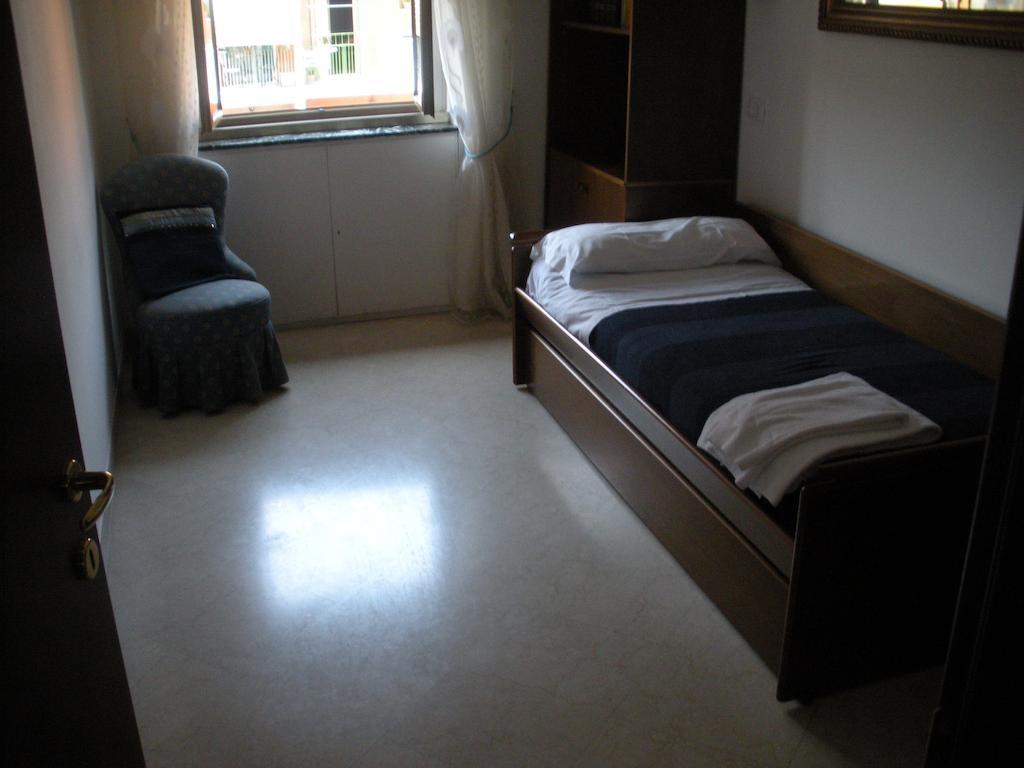 Bed and Breakfast Casa Garbata Roma Habitación foto