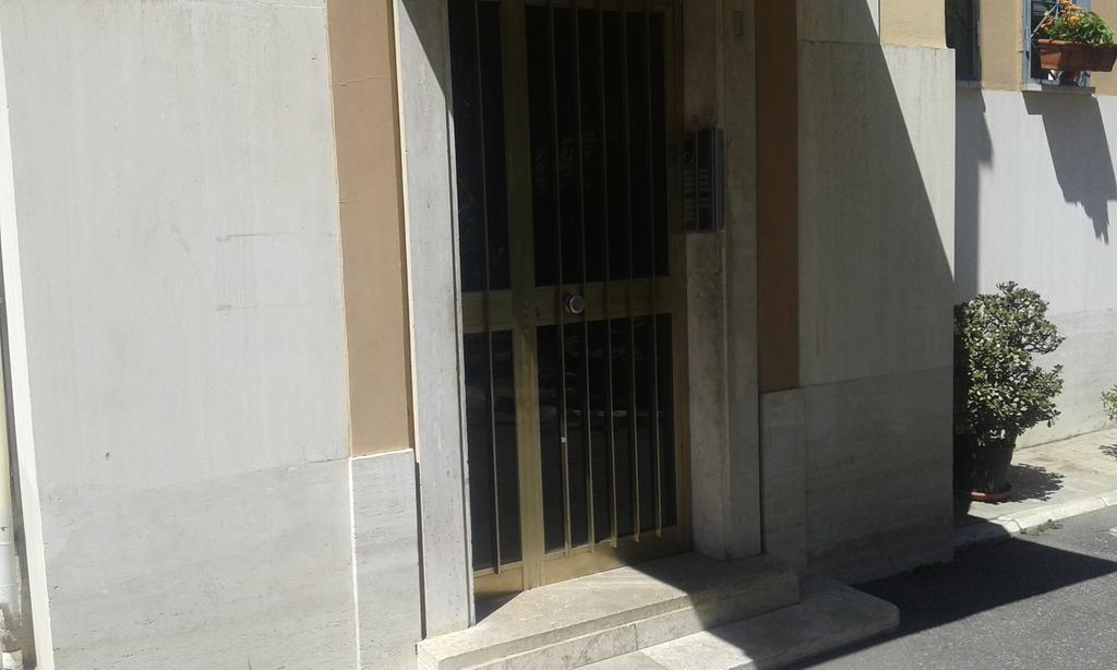 Bed and Breakfast Casa Garbata Roma Exterior foto