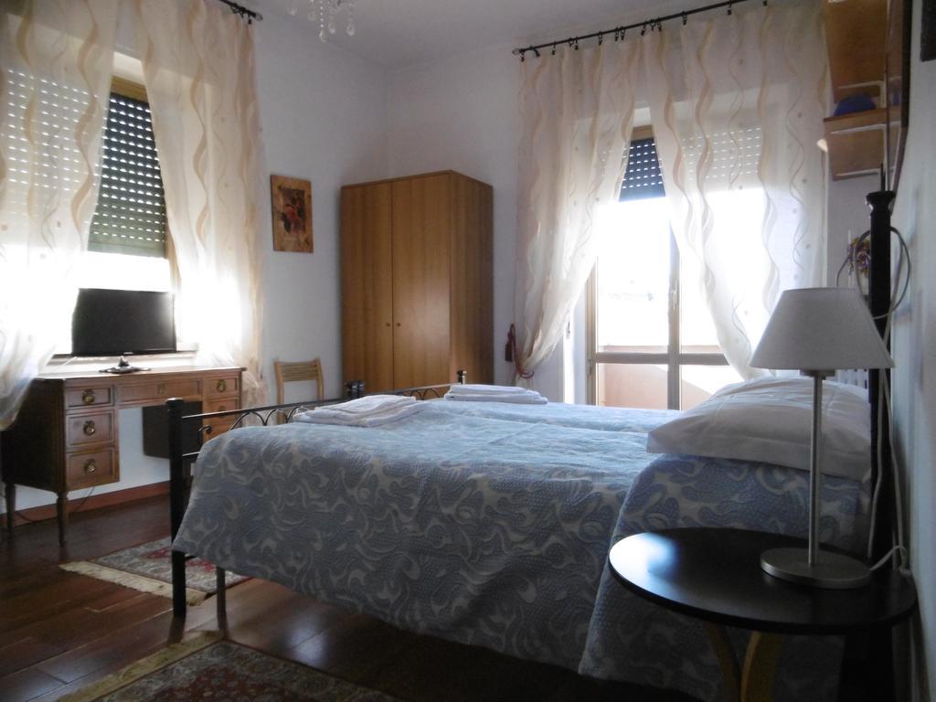 Bed and Breakfast Casa Garbata Roma Exterior foto